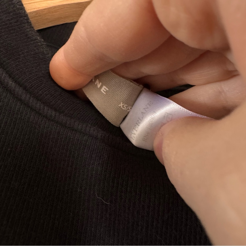 Everlane Workout Top - Picture 3 of 3